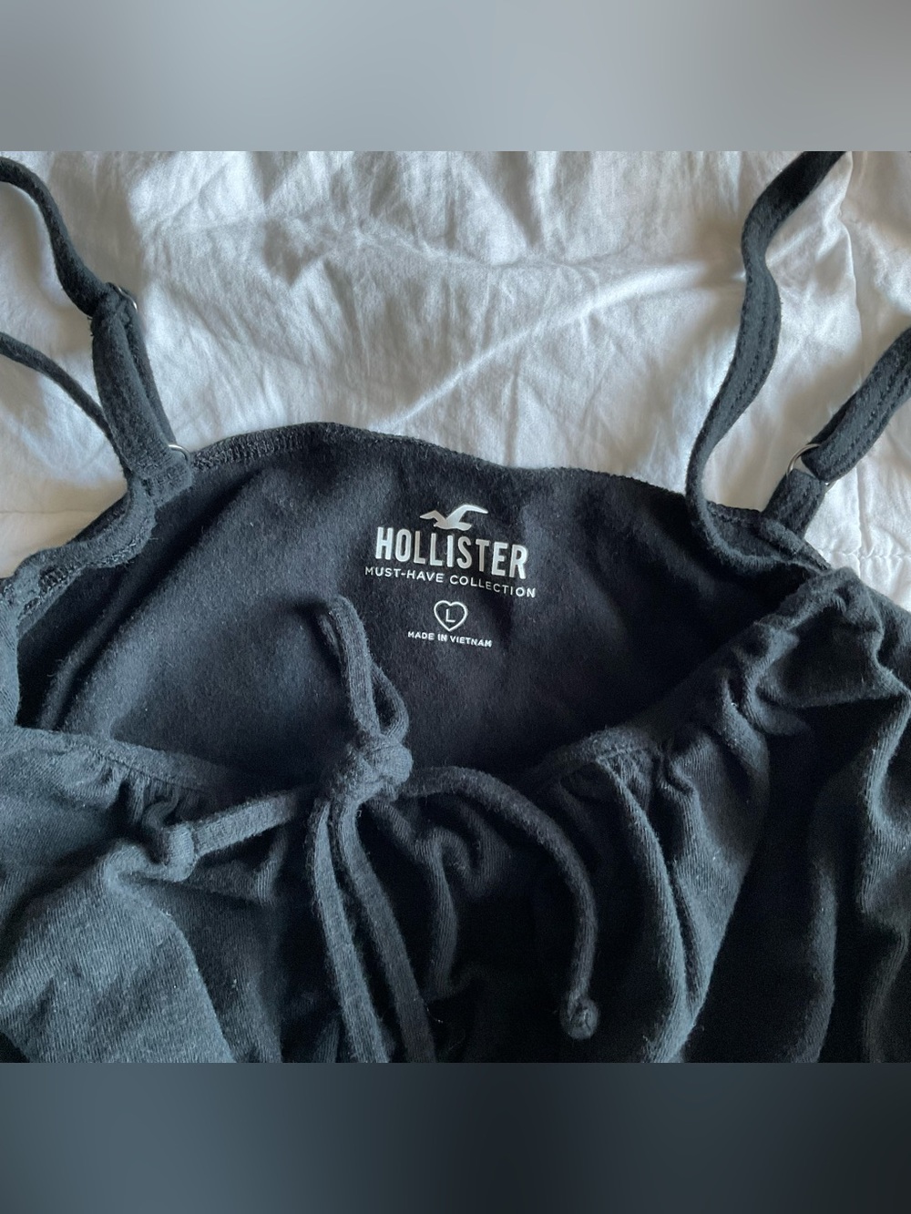 Hollister Ruched Cami - Picture 3 of 5